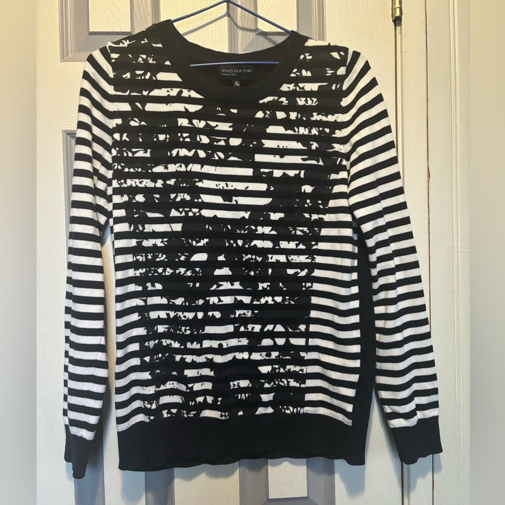 Jones New York Signature, Navy Blue and White Sweater